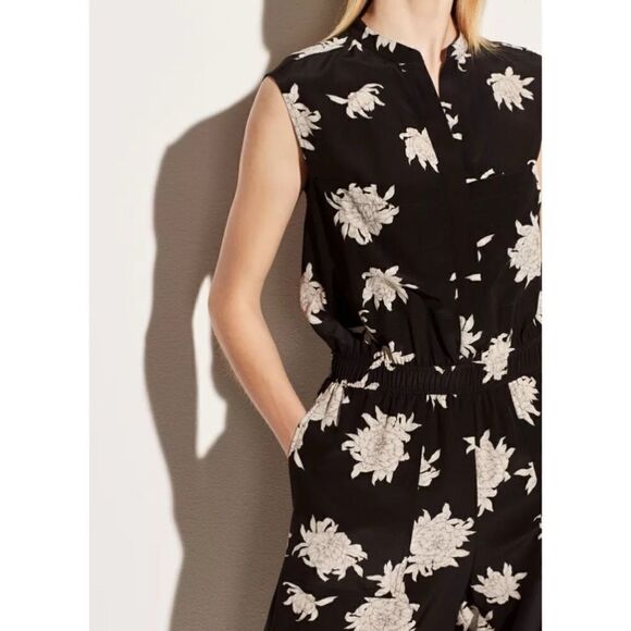 $425 VINCE FLORAL CHRYSANTHEMUM SLEEVELESS WIDE LEG CROP SILK JUMPSUIT IN BLACK - Picture 3 of 11